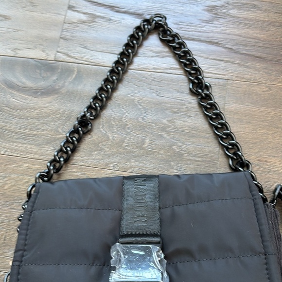 Steve Madden Quilted Puffer Convertible Crossbody/handbag,zipper pocket & 3 open - Picture 4 of 16